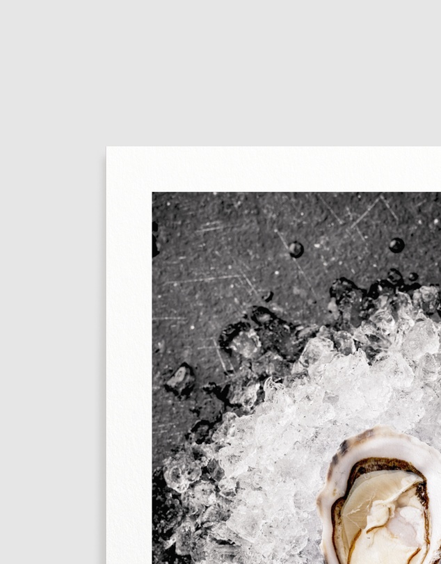 Olive et Oriel - Oysters on Ice Art Print