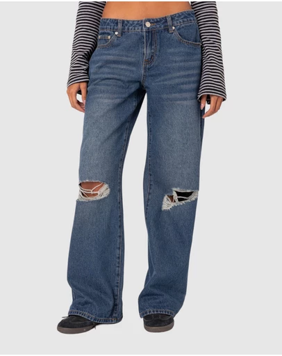 EDIKTED - Debbie Distressed Low Rise Jeans