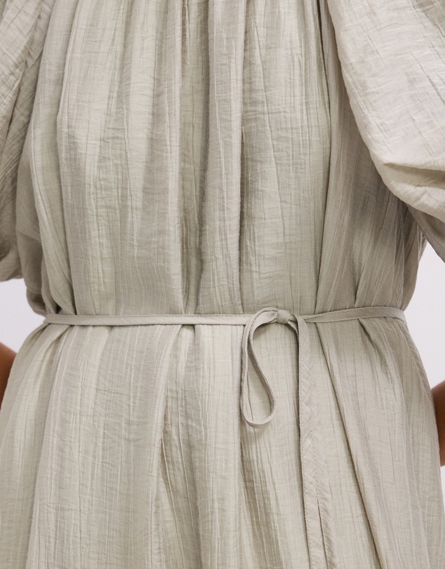 The Fated - Noa Puff Sleeve Midi Dress
