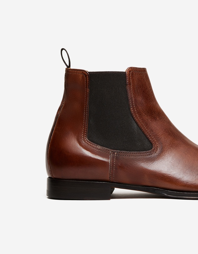 Calibre - Flynn Chelsea Boot Tan