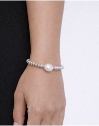 Izoa - Amarae Pearl Bracelet