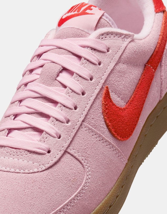 Nike - Field General - Women's
