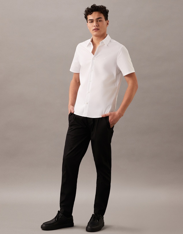 Calvin Klein - Cotton Stretch Classic Button Down Shirt