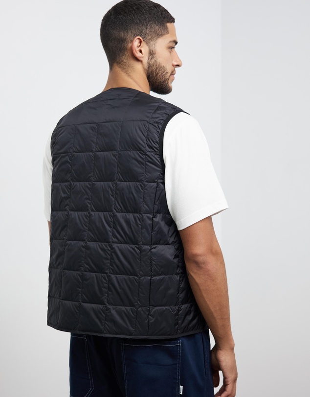 TAION - V-Neck Button Down Vest