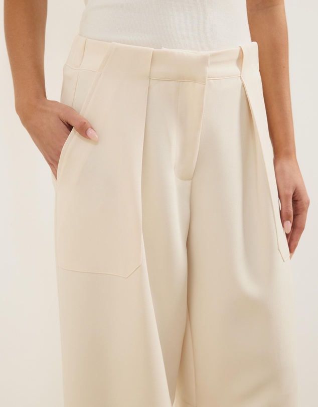 Atmos&Here - Rowen Pleated Barrel Leg Pants With Tie Waist