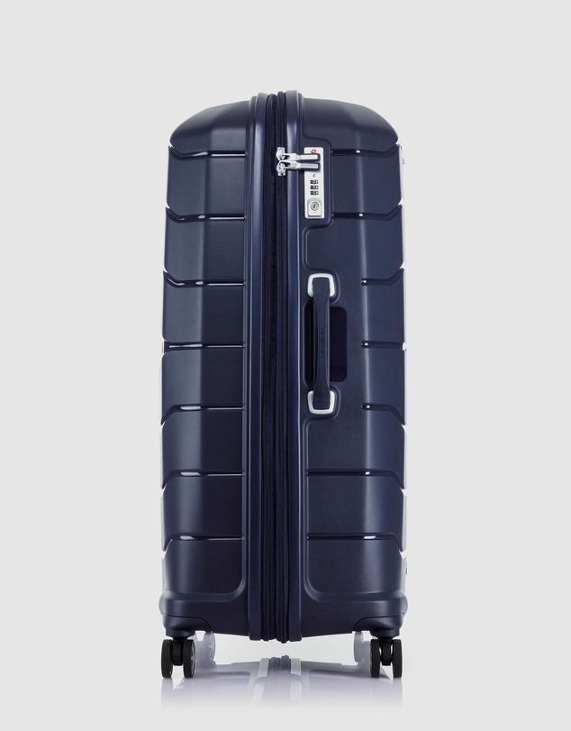 Samsonite - Oc2Lite 81cm Spinner Suitcase