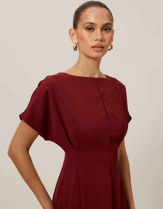 Tussah - Alex Boat Neck Midi Dress