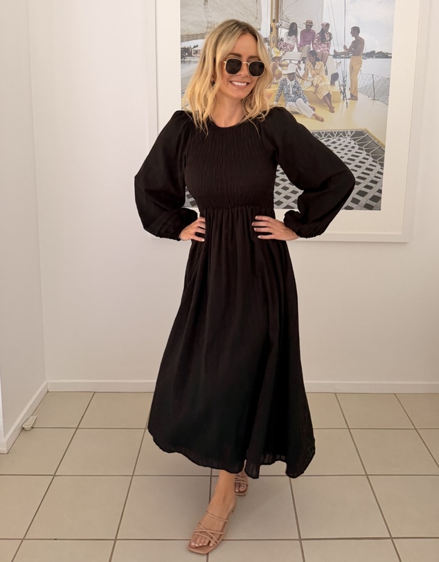 Esther & Co - Iolana Dress - Black Long Sleeve