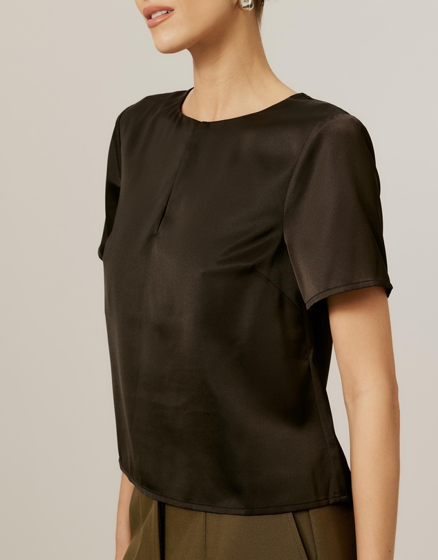 Tussah - SS Keyhole Top