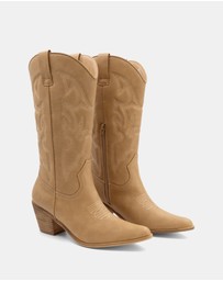 Therapy - Clayton Boots