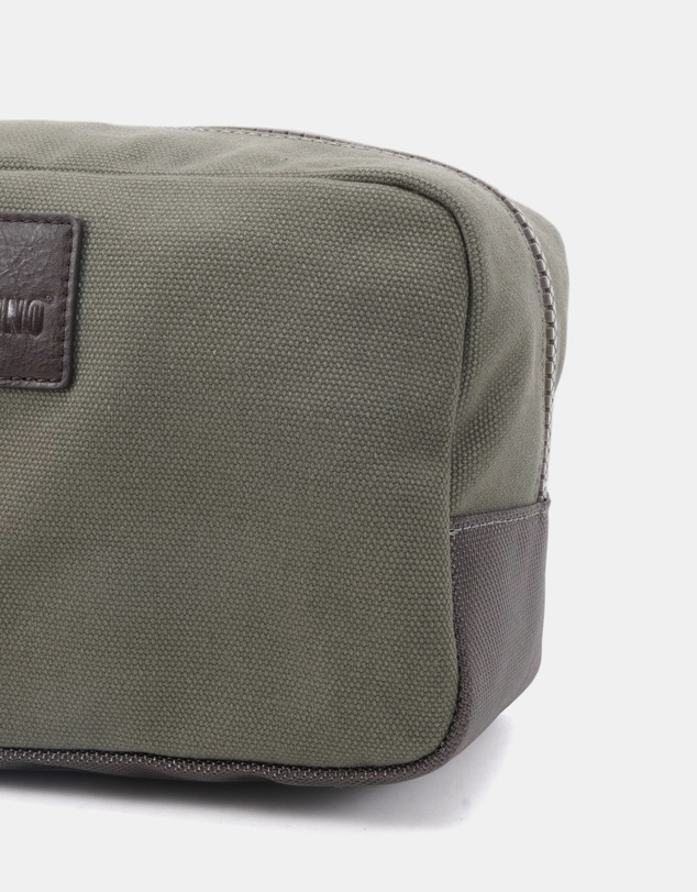 Wild Rhino - Traveller Washbag