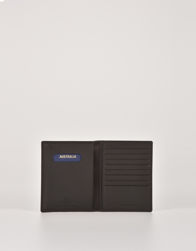 Cobb & Co - Davey Leather RFID Passport Card Holder