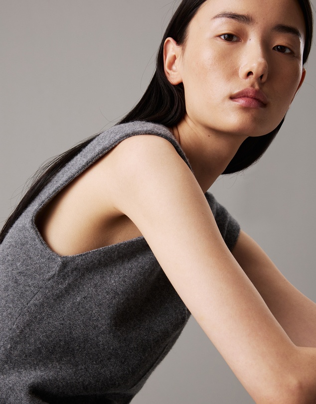 Calvin Klein - Soft Wool Midi Dress