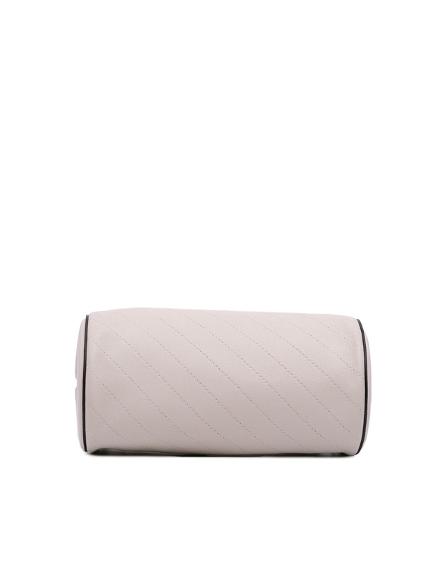 Pre-Loved by Azura Reborn - Pre-Loved gucci Quilted Leather Shoulder Bag with Adjustable Strap and Zipper Closure
