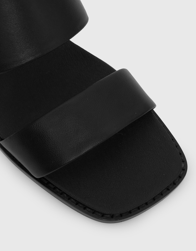 Betts - Wider Fit Prince Leather Block Heel Mules