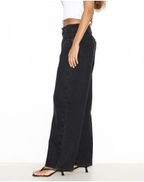 Dazie - Tokyo Mid Rise Relaxed Leg Jeans