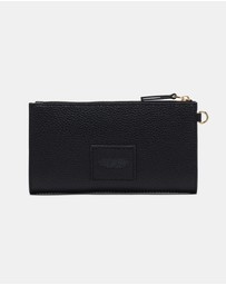 Marc Jacobs - The Pouch