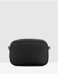 GUESS - ECO GEMMA CROSSBODY CAMERA
