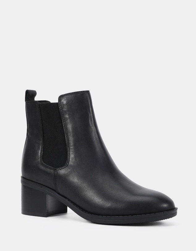 Clarks - Este Black