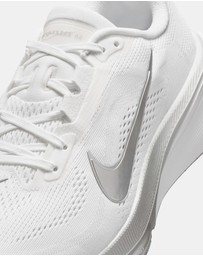 Nike - Pegasus 42 - Women's
