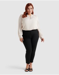 Forever New Curve - Audrey Curve High Waist Cropped Pants