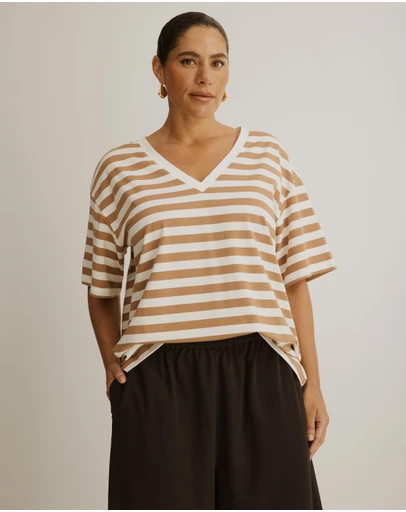 Atmos&Here Curvy - Jessica Striped V-Neck Relaxed Tee