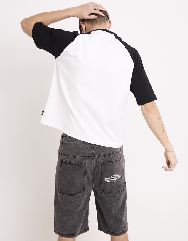 Insight - Airing Raglan T-Shirt
