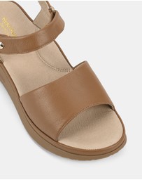 Hush Puppies - Kazumi