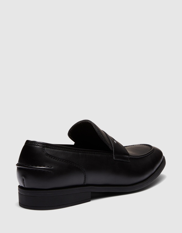 Uncut - Spargo Loafers