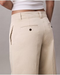 Calvin Klein - Relaxed Straight Chino Pants