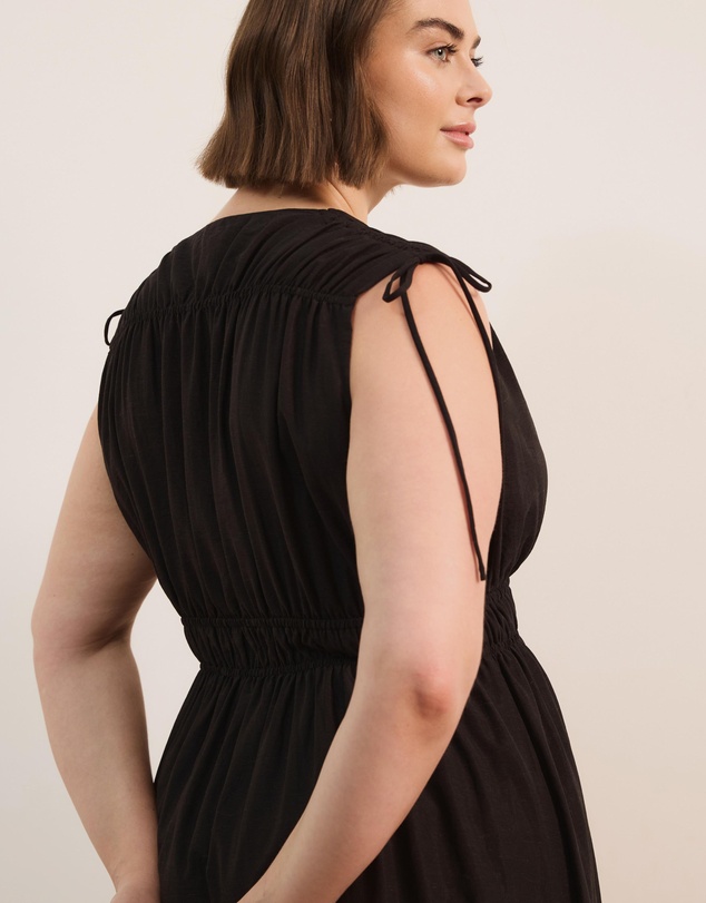 Atmos&Here Curvy - Luna Linen Blend Sleeveless Gathered Maxi Dress