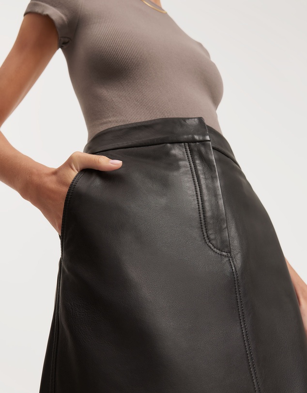 Country Road - Leather Column Skirt