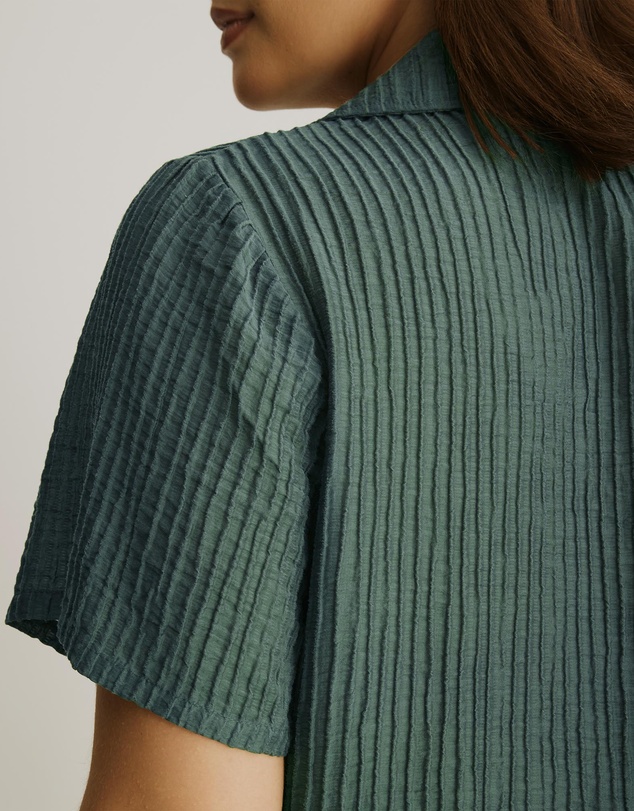 Atmos&Here Curvy - Calista Plisse Shirt