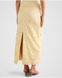 Forever New - Andie Lace Maxi Skirt