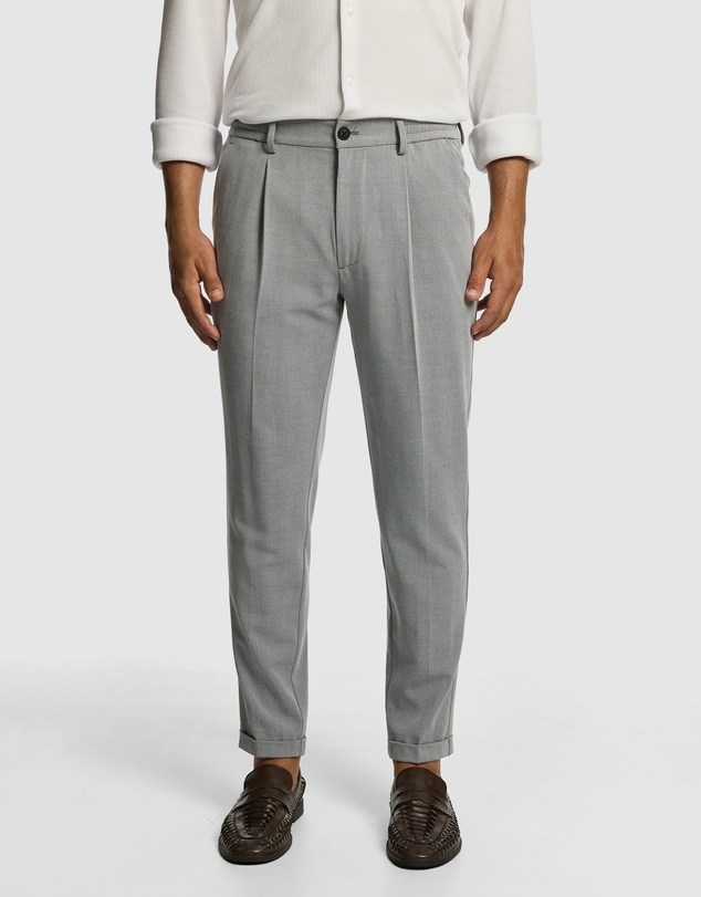 yd. - Motion Slim Cropped Chino
