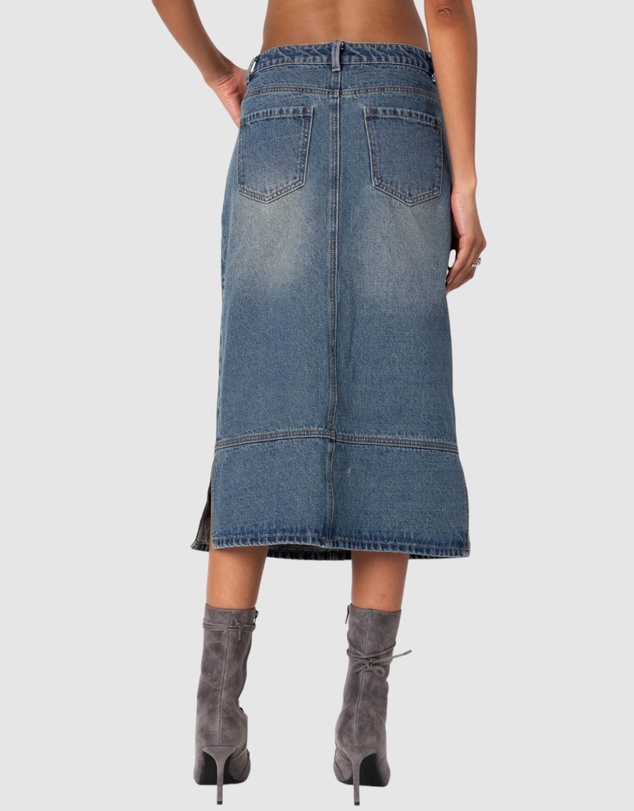 EDIKTED - Lassy Washed Denim Midi Skirt