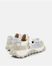 Camper - Trainers Drift Trail