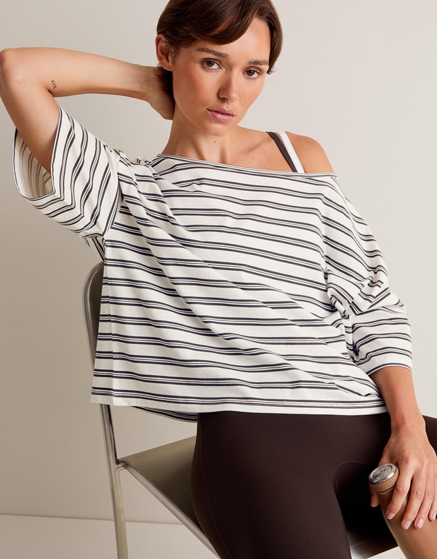 TALA - Off Shoulder T-Shirt