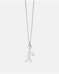 Karen Walker - Girl and the Pearl Necklace