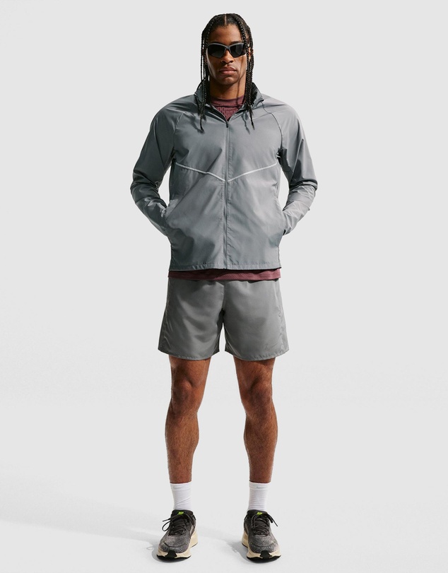Nike - Miler Repel UV Protection Running Jacket