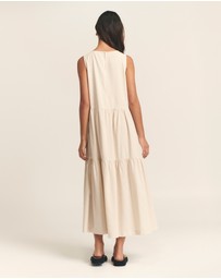 ST MRLO - Remi Tiered Dress