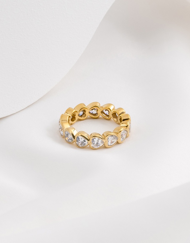 Wanderlust + Co - Heart Bezel 14K Gold Vermeil Ring