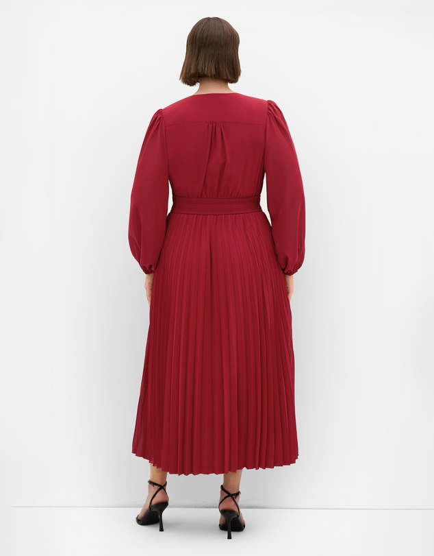 City Chic - Plus size Georgina Pleat Maxi Dress - sienna