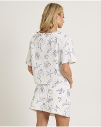 Subtitled - Laine Tie Front Blouse