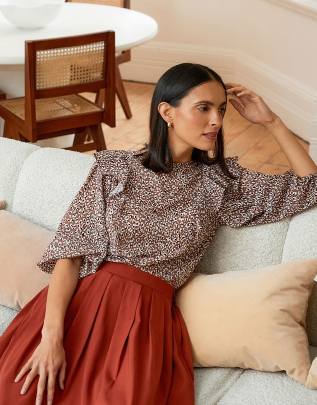 Forcast - Chelsea Frill Detail Balloon Sleeve Top