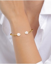 Elli Jewelry - Pearl Cuff Bracelet in Gold-Plated 925 Sterling Silver