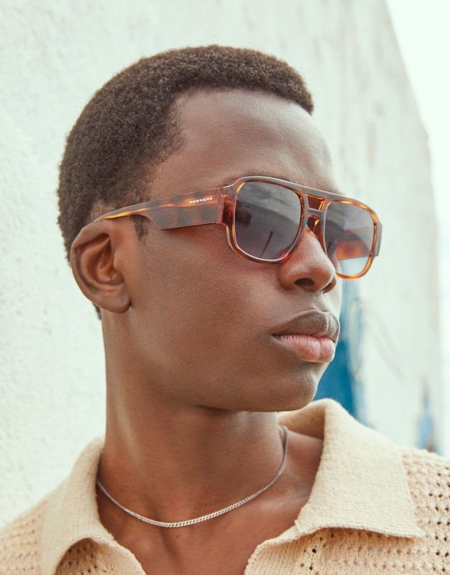 Hawkers Co - HAWKERS Sunglasses for Men and Women - Protection UV400 VIETRI Model - Round Sunglasses