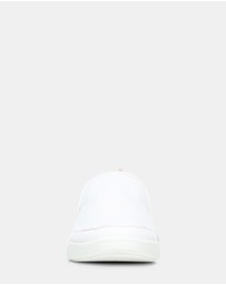 Vionic - Malibu Slip-On Sneaker - Cream