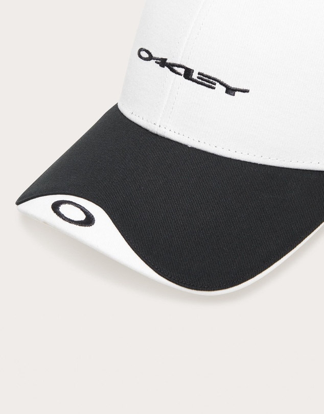 Oakley - Classic Trucker Hat