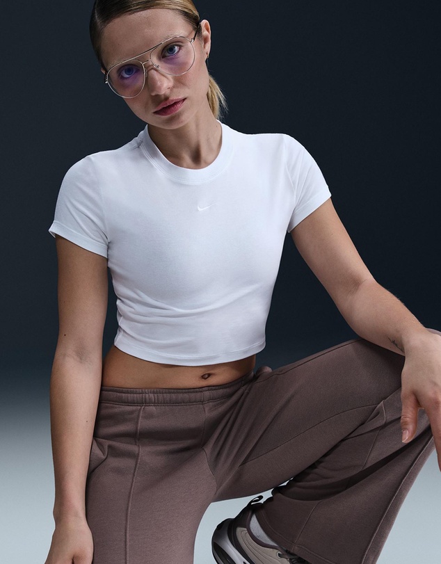 Nike - Sportswear Chill Knit Crop Top
